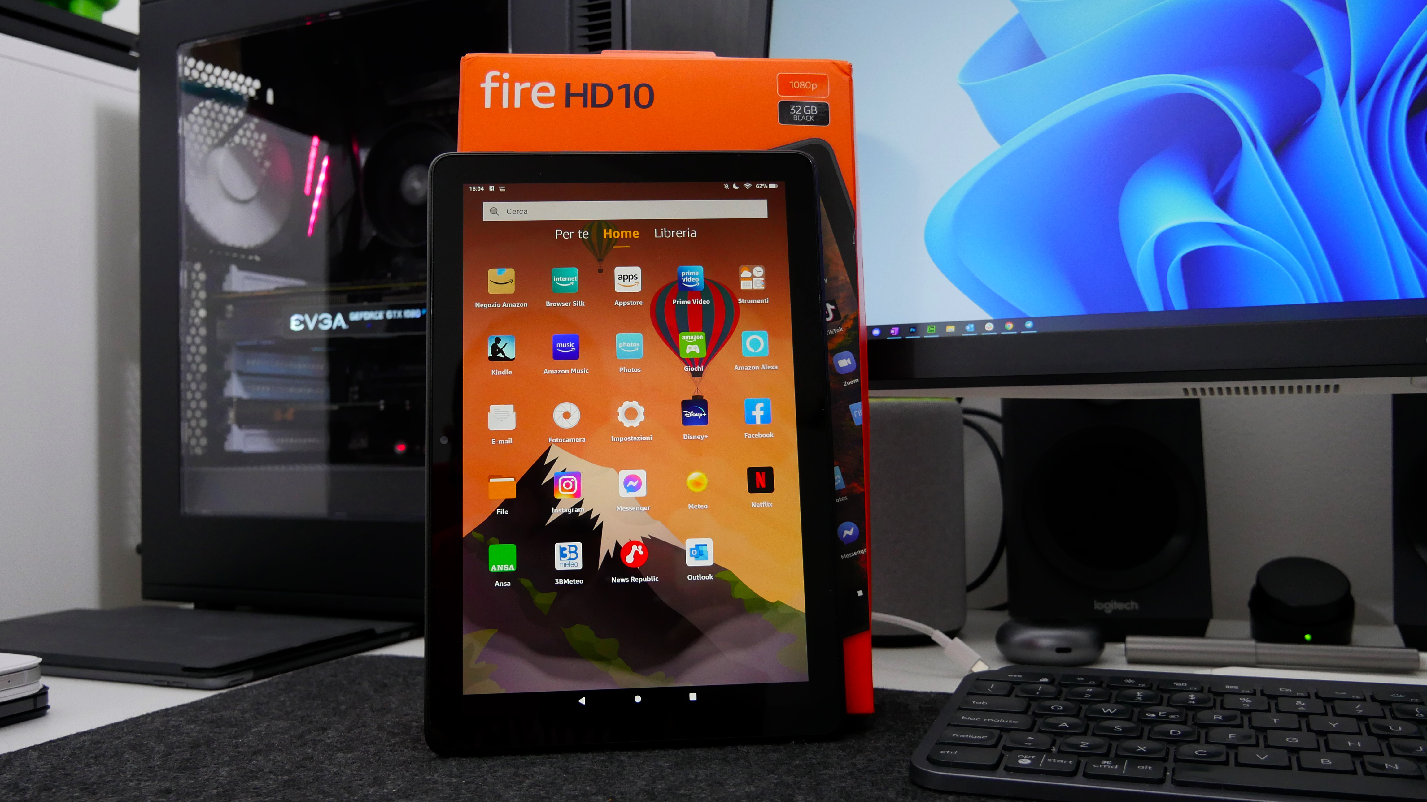 Amazon Fire HD 10: buon tablet a cui non si deve chiedere troppo. La  recensione | Hardware Upgrade