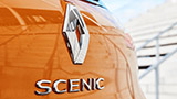 Renault si prepara a rilanciare la Sc&eacute;nic: sar&agrave; elettrica, ma in formato SUV
