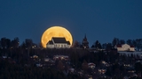 Fotografare la Luna piena: una pianificazione esemplare