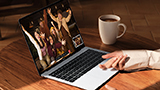 Super portatile da 14 OLED 2880x1920 pixel, 16GB RAM, 1TB SSD, 1.31Kg a soli 781€!