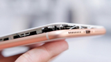 iPhone 8 Plus: la batteria si gonfia durante la ricarica. In arrivo un nuovo ''battery gate''?