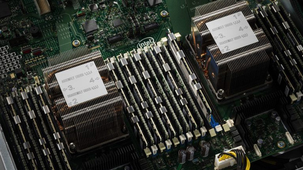 Barlow Pass, 3200 MT/s e TDP di 15 watt per la seconda generazione di DIMM 3D XPoint?