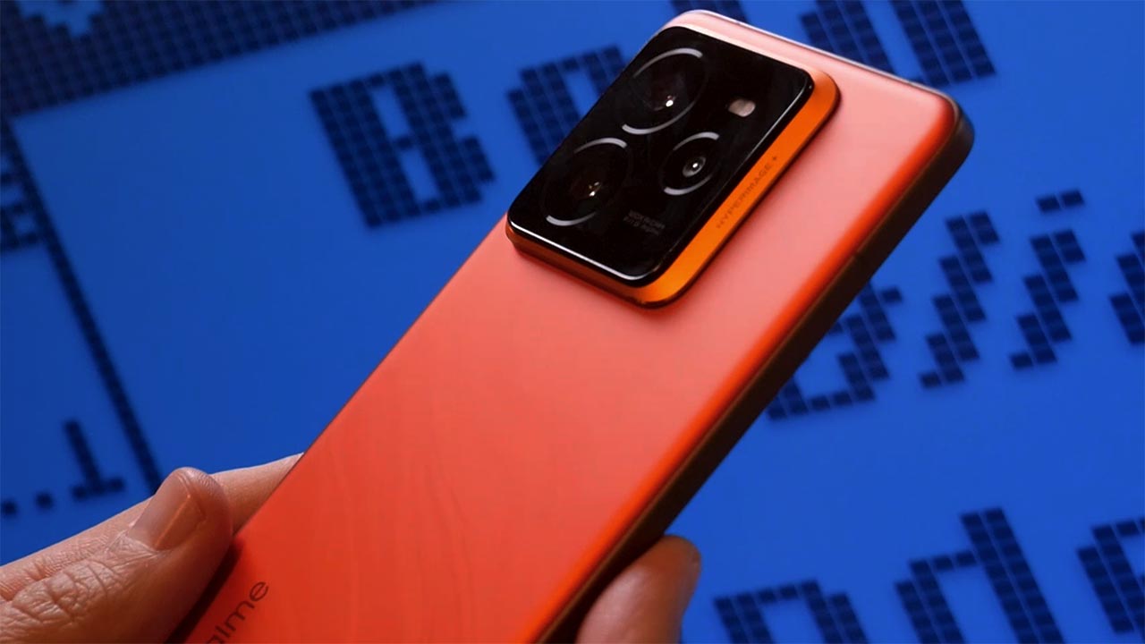 realme GT7 Pro e OPPO Reno12 Pro 5G come al Black Friday: smartphone con caratteristiche super, ma senza incidere sui prezzi 