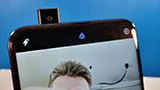 Huawei P Smart Z, primo contatto: fotocamera pop-up, niente notch, prezzo basso