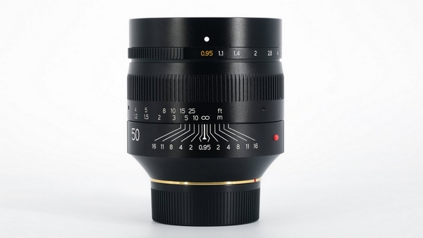 TTartisan 50mm f/0.95