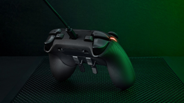 razer wolverine v2 chroma